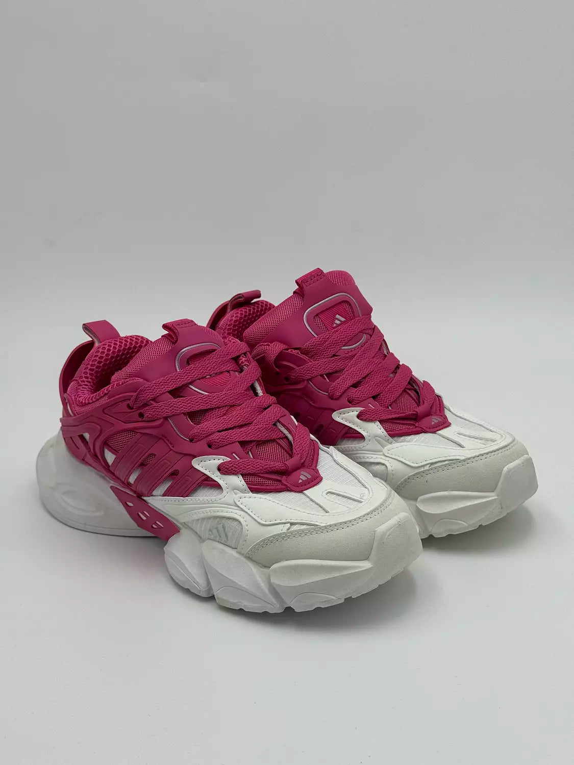 Adidas XLG Runner Deluxe (WXP)