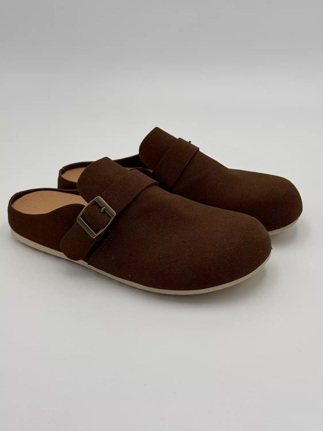 Celtic & Co clogs "brown"