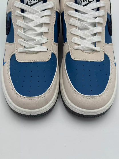 Nike AIr Force X North Face "Champion"