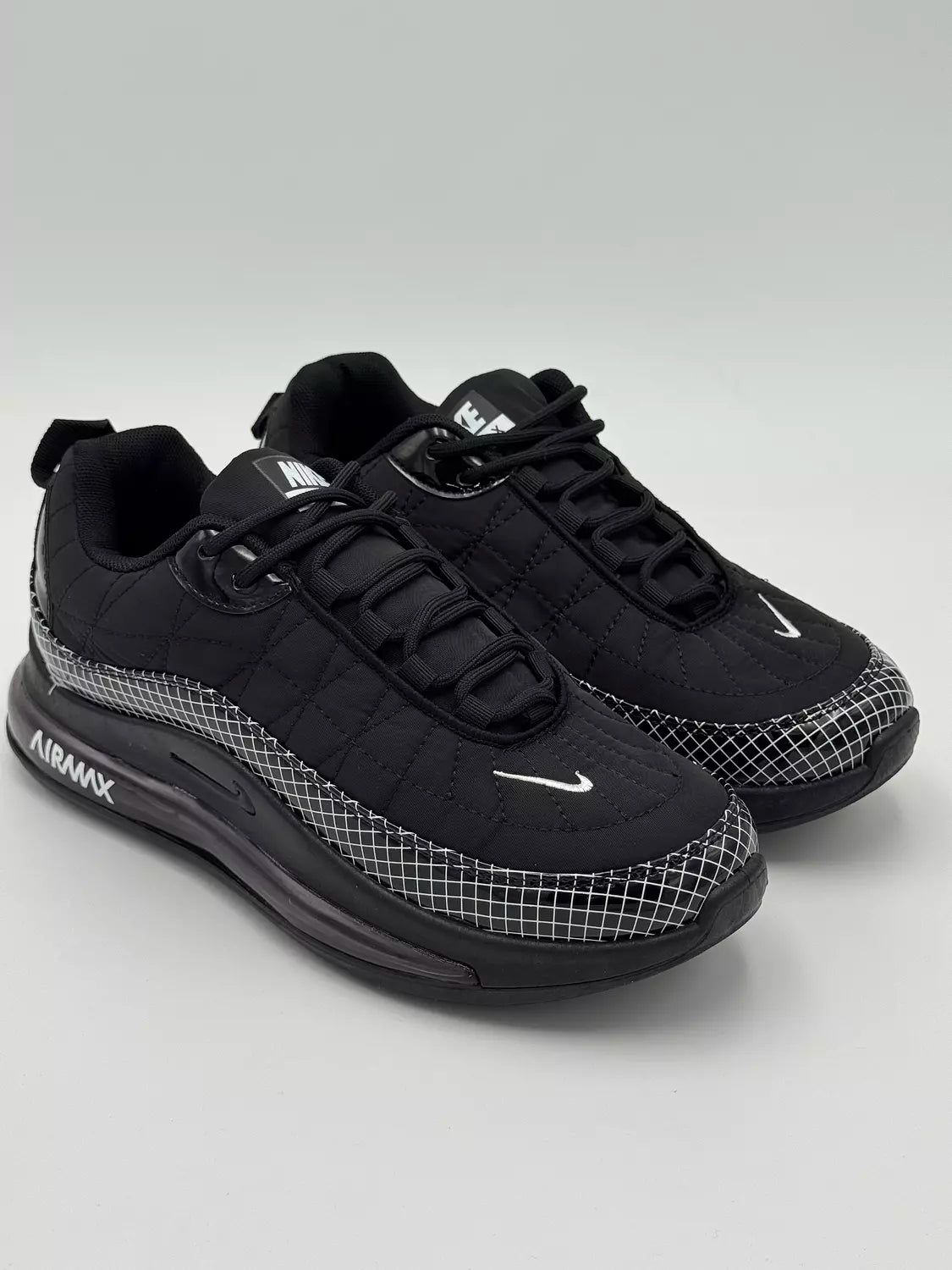 Nike Air MX-720-818 "black"