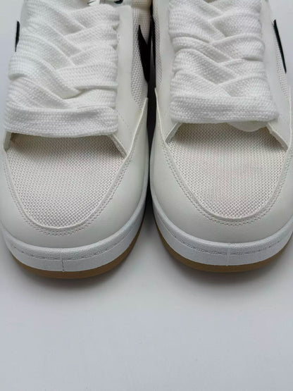 Nike Adversary "white"