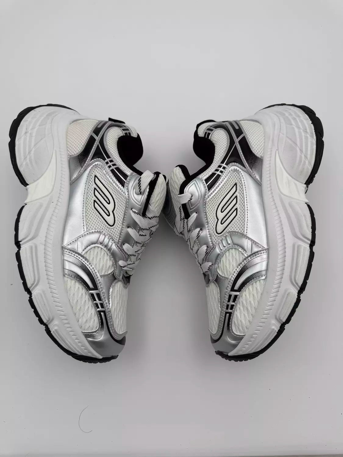 Balenciaga 10XL