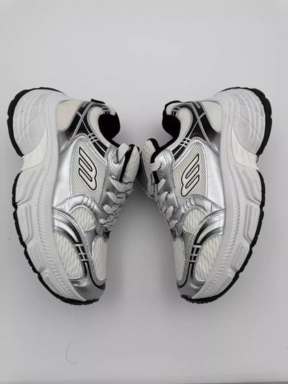 Balenciaga 10XL