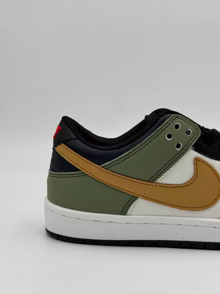 Nike SB dunk "Tourmaline"