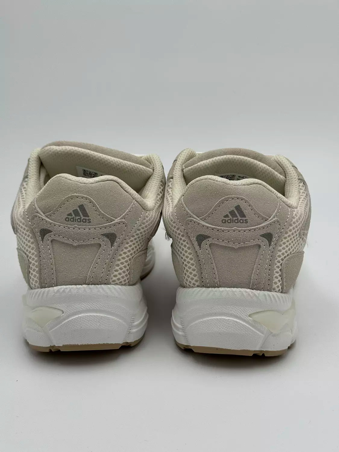 Adidas Response "Beige"
