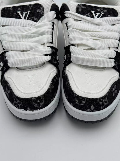 Louis Vuitton Maxi "black tint"