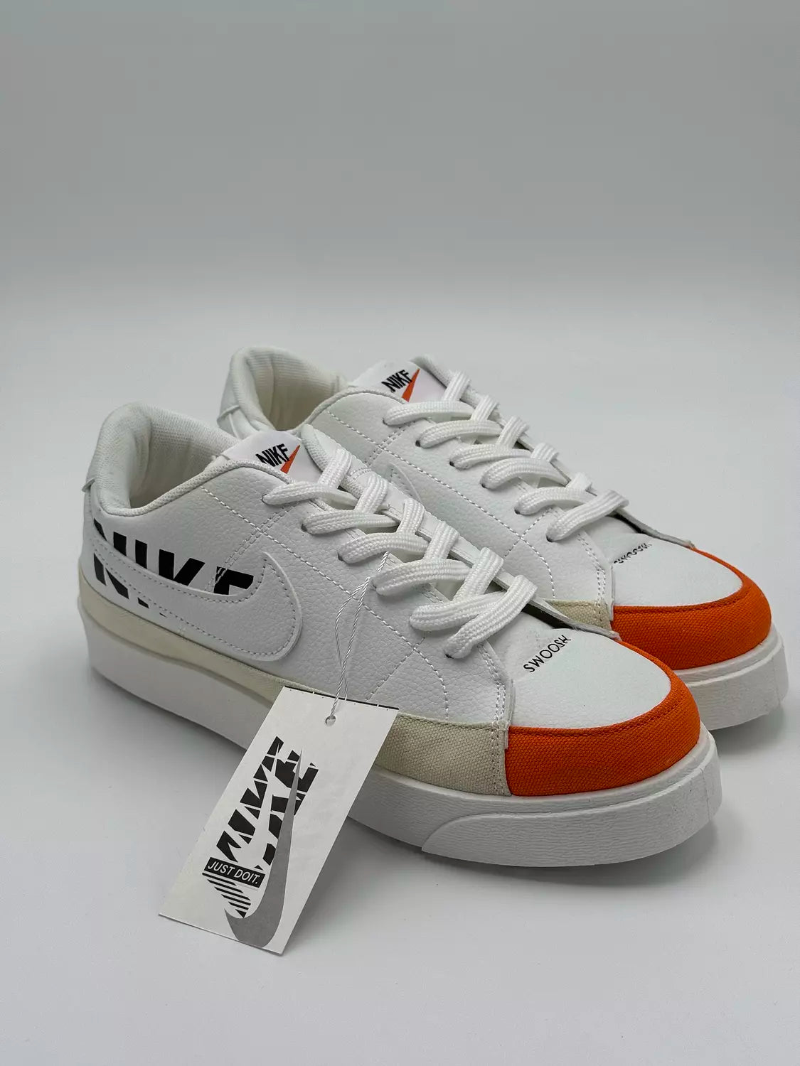 Nike Blazer Low '77 Jumbo "orange toe cap"