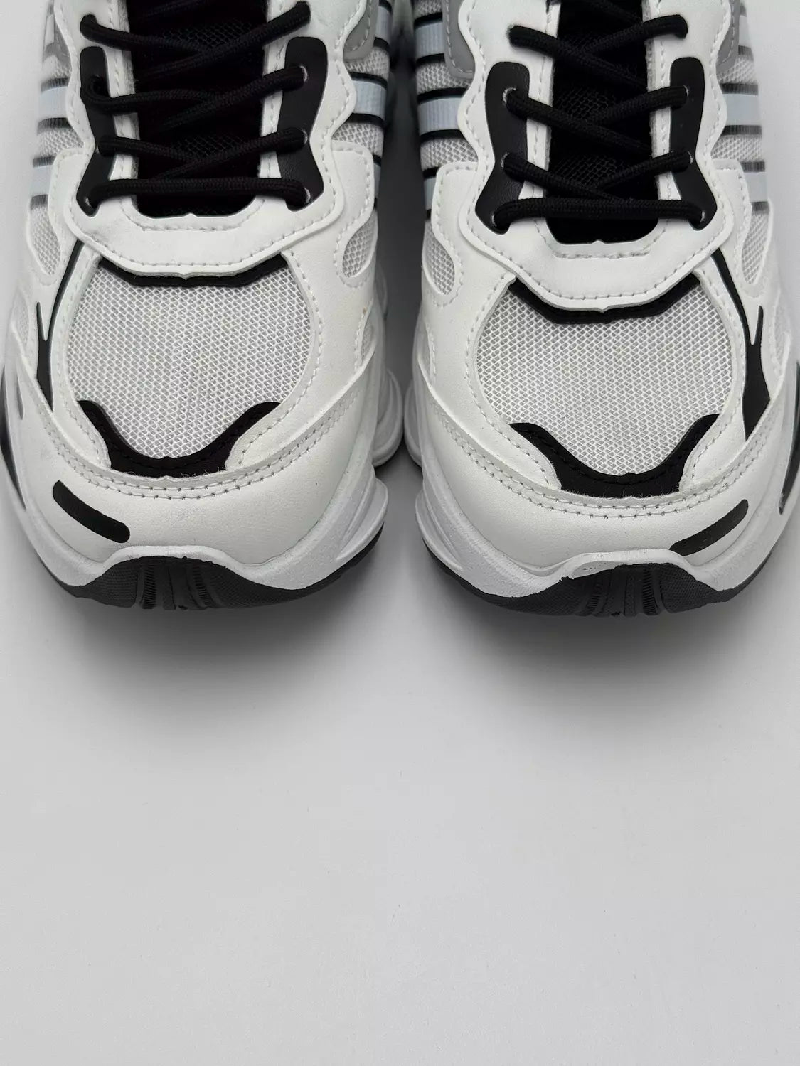 Adidas X Pherrell Williams Adistar Jellyfish "S"