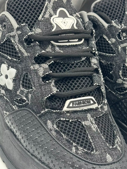 Louis Vuitton Skate (black denim)