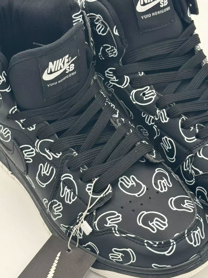 Nike AIr Jordan 1 KAWS (B)