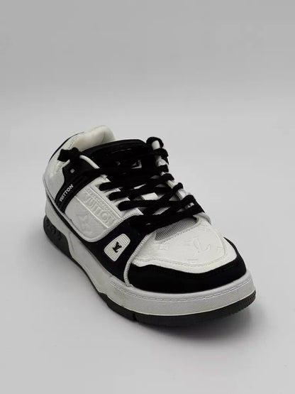 Louis Vuitton Trainer (WXB)