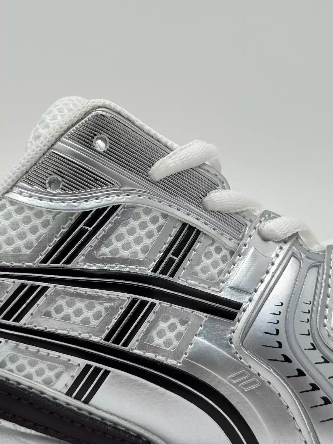 ASICS GEL-Kayano 14 "Browen & silver"