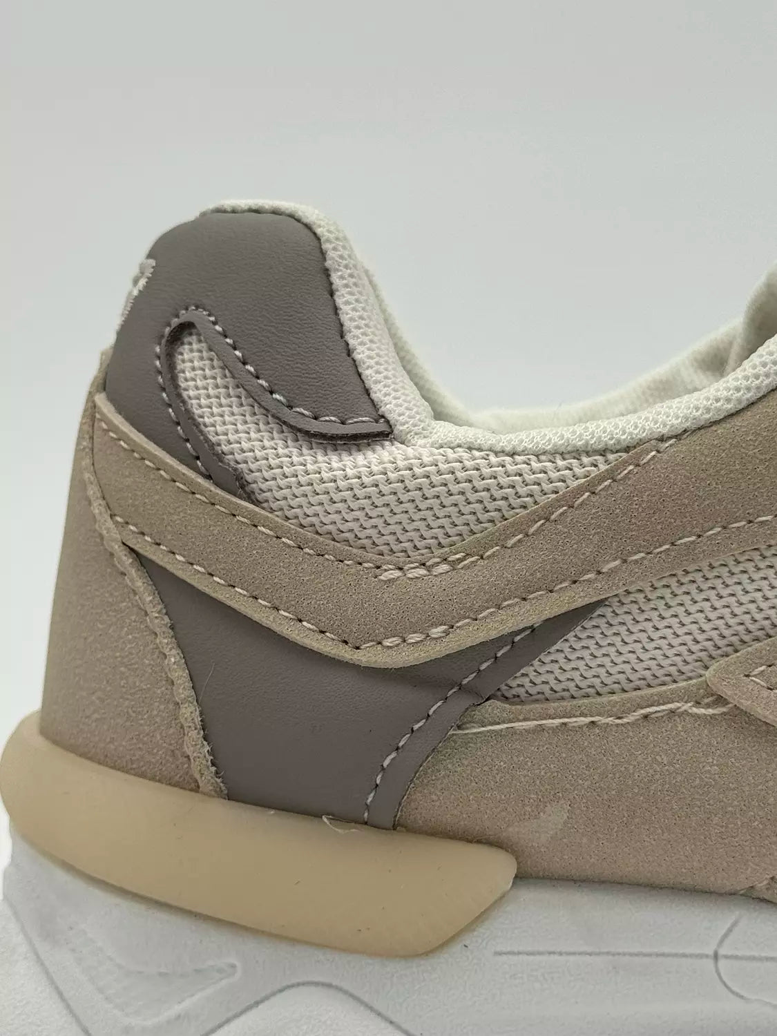 New Balance 9060 "Beige/White"
