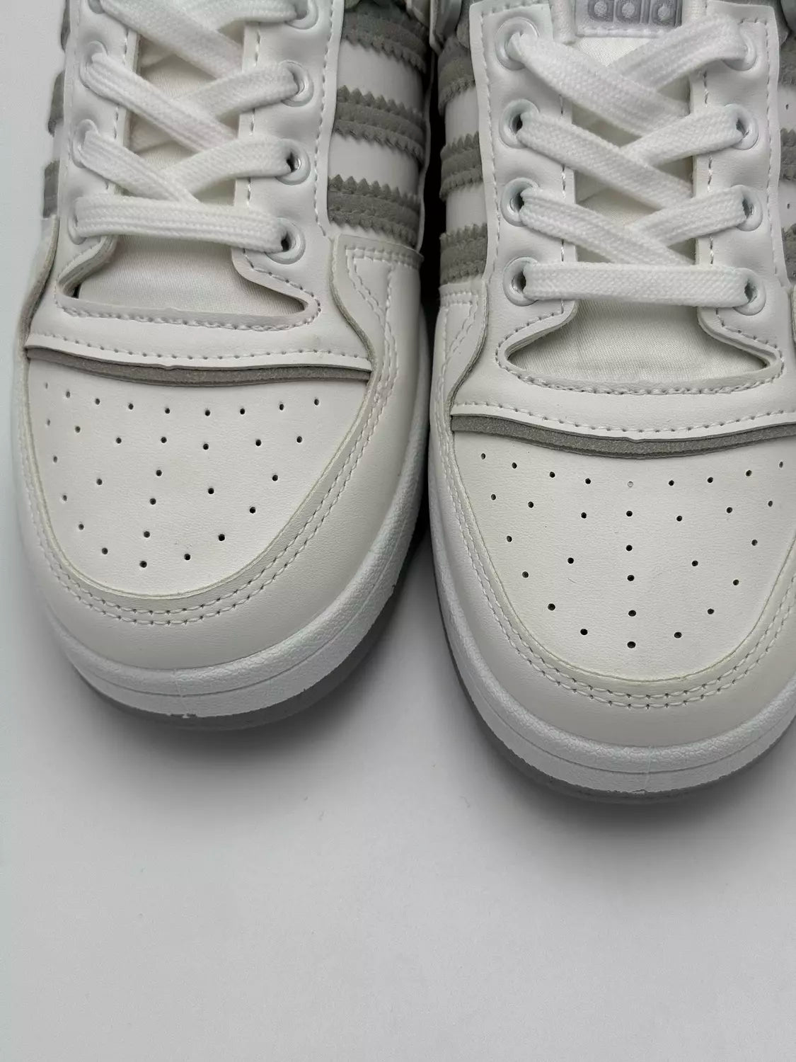 Adidas Forum 84 "Silber Pebble"
