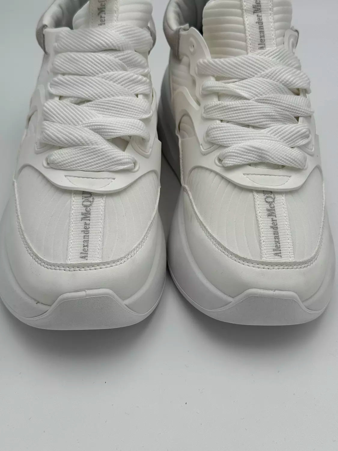 Alexander McQueen Oversized Runner (W)