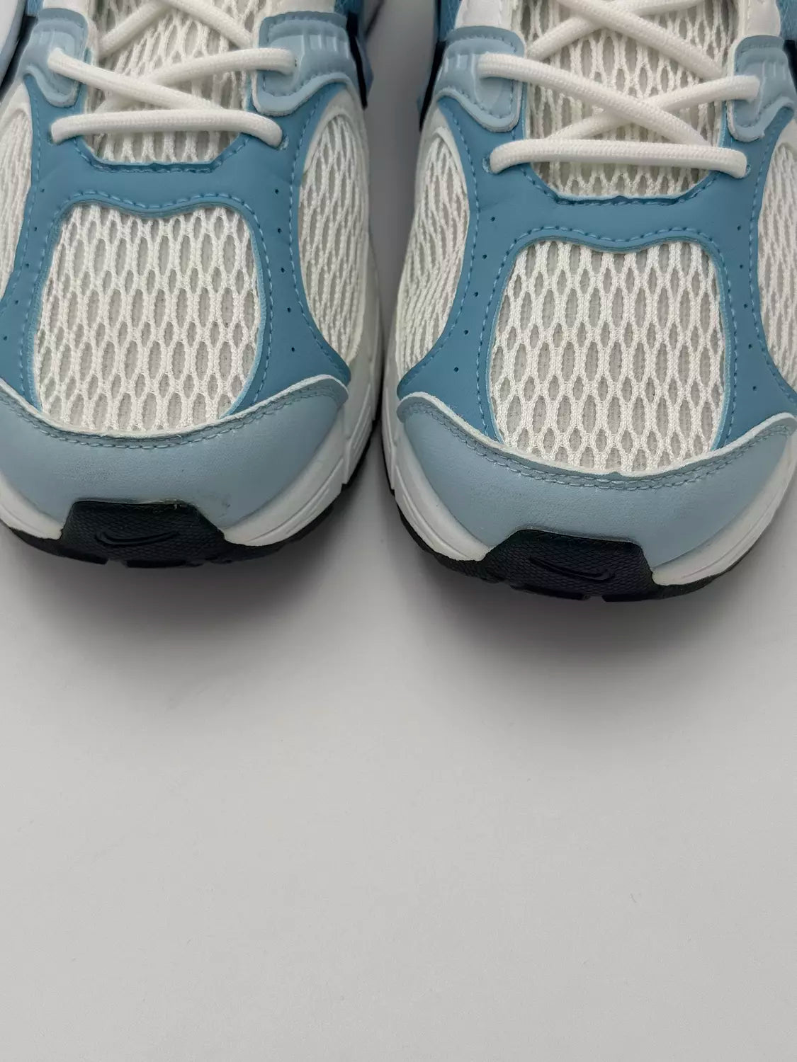 Nike V5 RNR "Psychic Blue colorway"