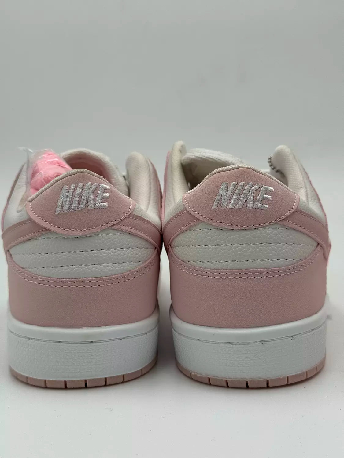 Nike dunk pink