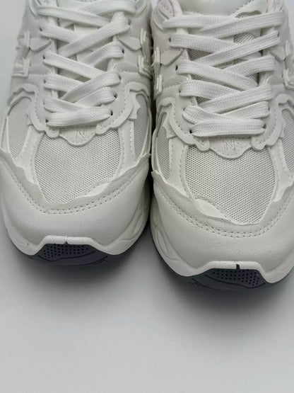 New Balance 2002R "white"