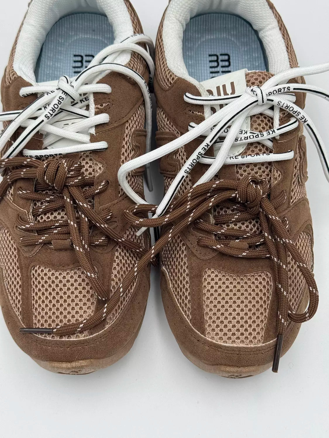 New Balance x Miu Miu 530 (Brown)