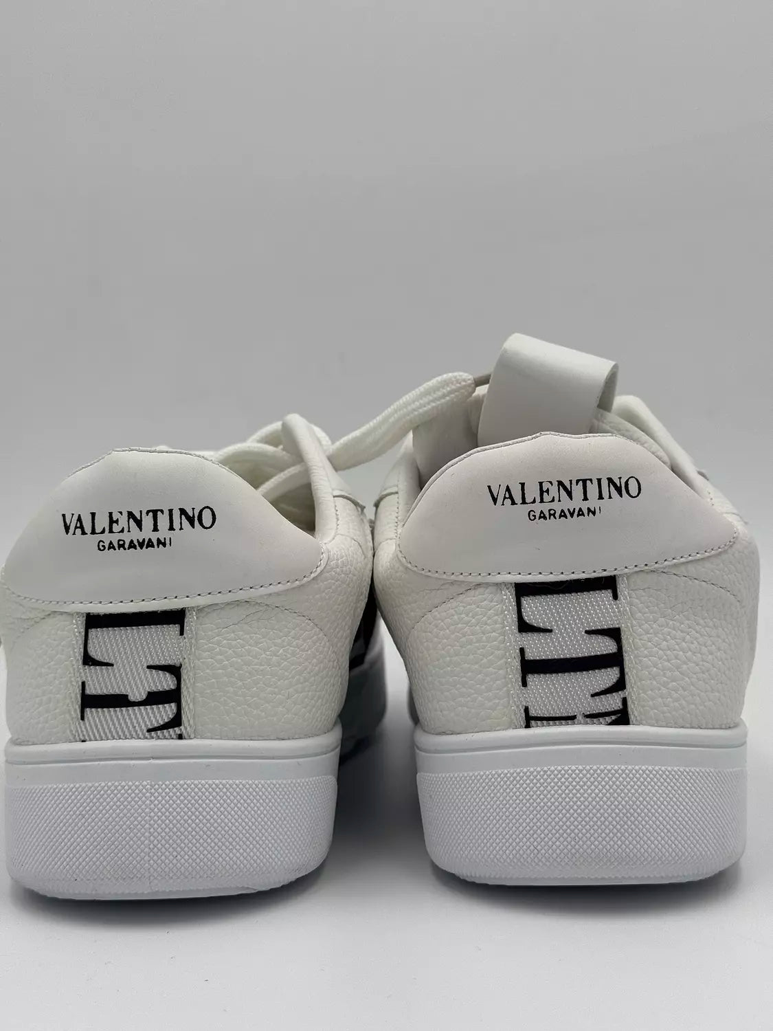 Valentino Garavani VL7N (white)