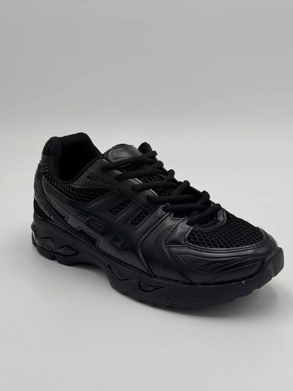 ASICS GEL-Kayano 14 "Black Cat"