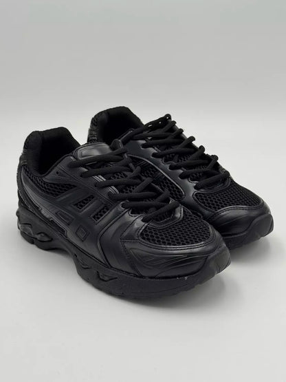 ASICS GEL-Kayano 14 "Black Cat"
