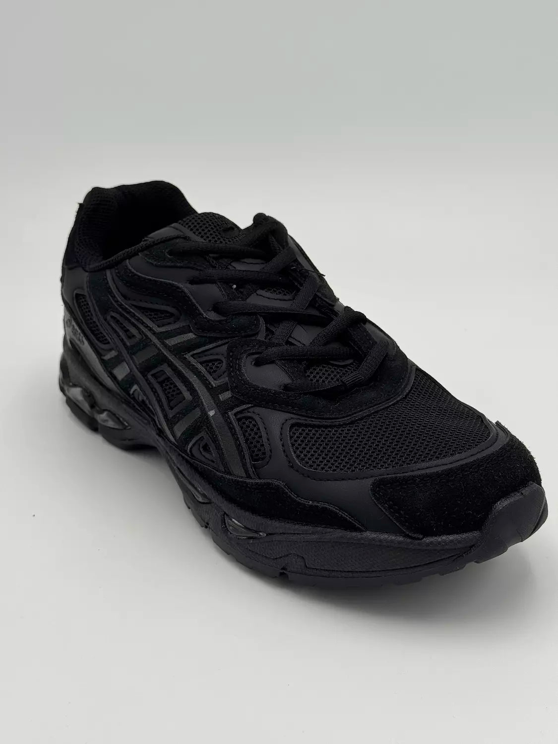 ASICS Gel-NYC "Graphite Black" (Special Sizes)