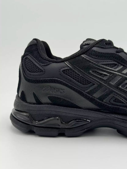 ASICS Gel-NYC "Graphite Black" (Special Sizes)