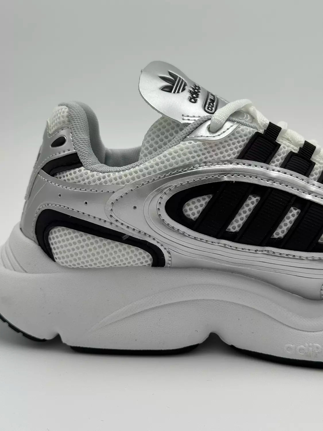 Adidas Ozmillen (WXSXB)