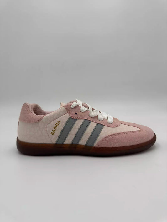 Adidas Samba OG (pink colorway)