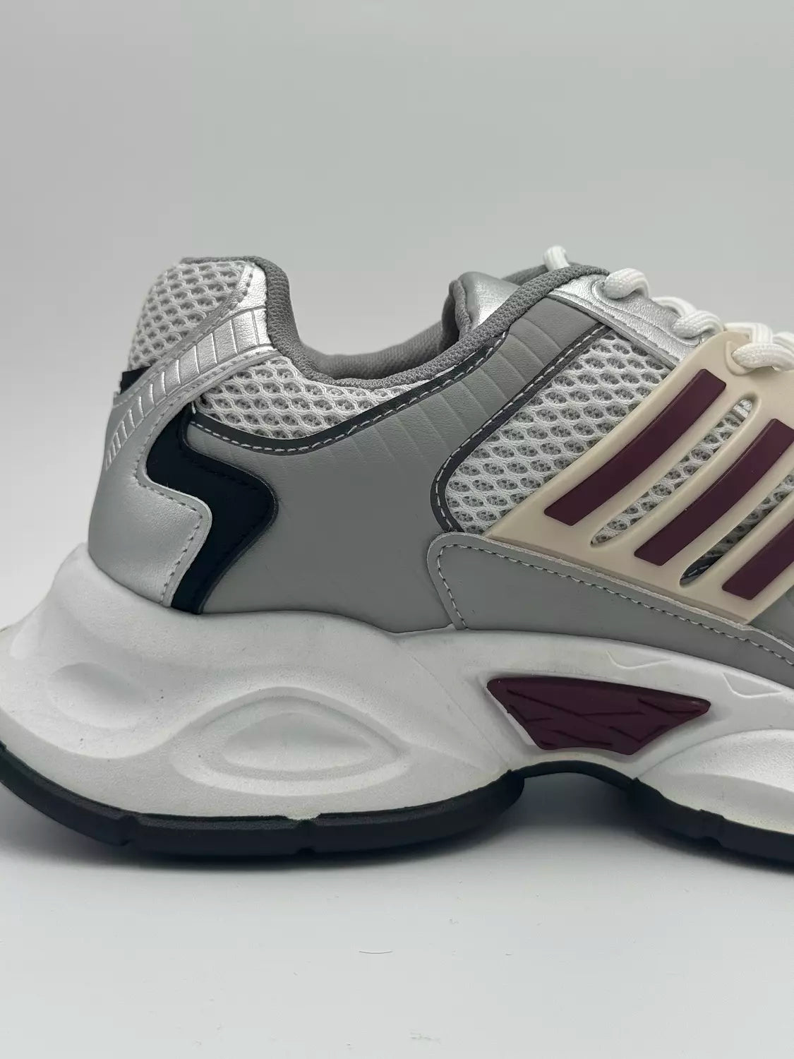 Adidas XLG Runner Deluxe (SXBXW)