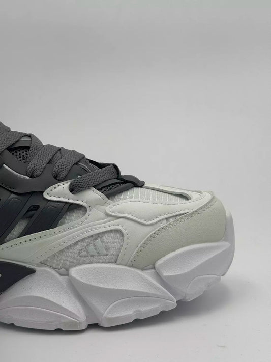 Adidas XLG Runner (W&G)