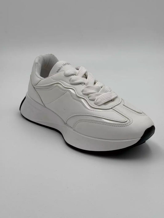 Alexander McQueen Sprint Runner (all white)
