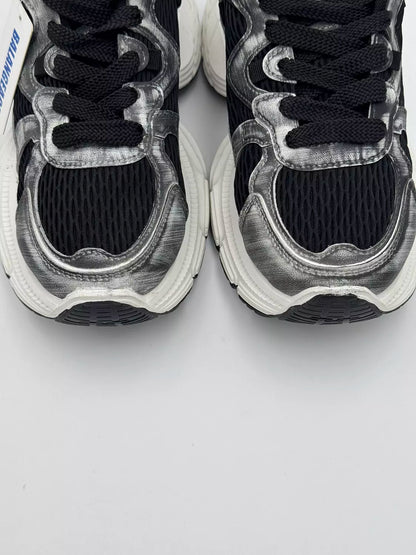 Balenciaga 10XL (BXG)