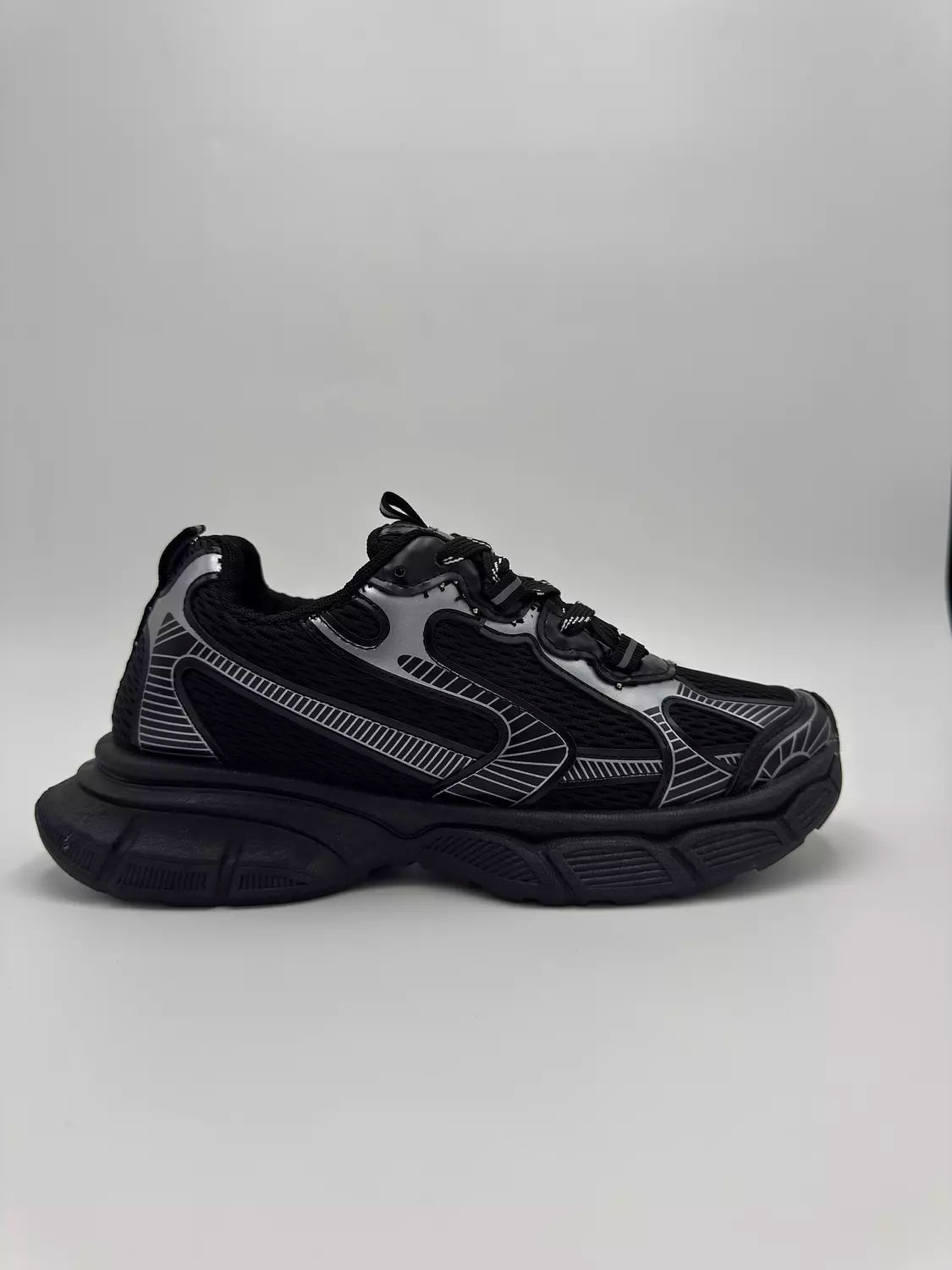 Balenciaga 3XL (BXS)