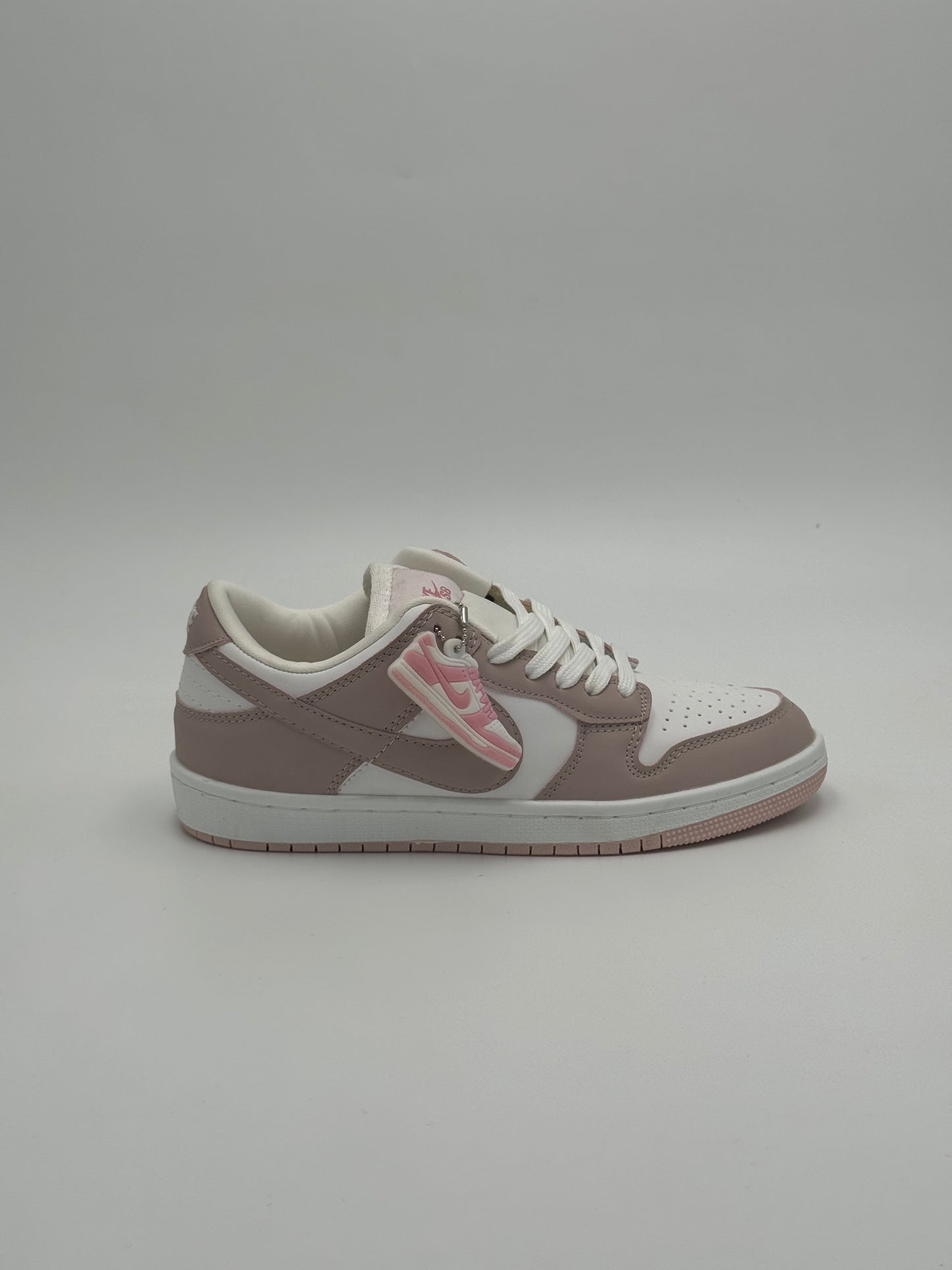 Nike SB Dunk (dark pink)