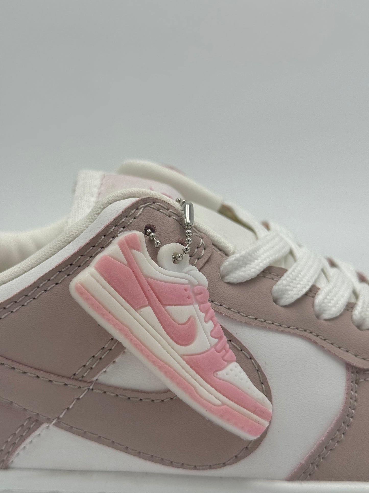 Nike SB Dunk (dark pink)
