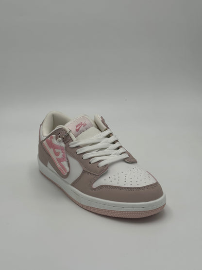 Nike SB Dunk (dark pink)
