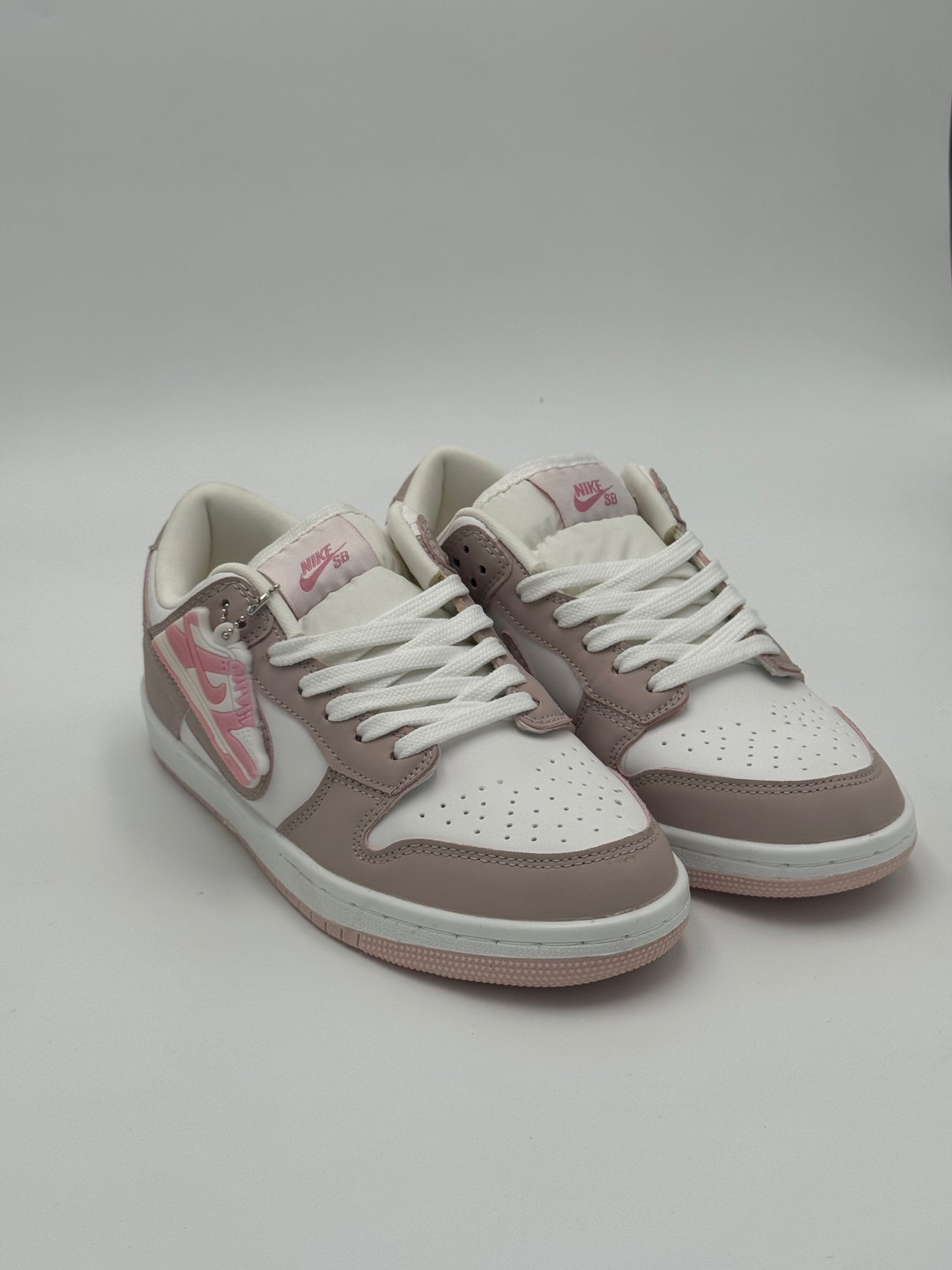 Nike SB Dunk (dark pink)