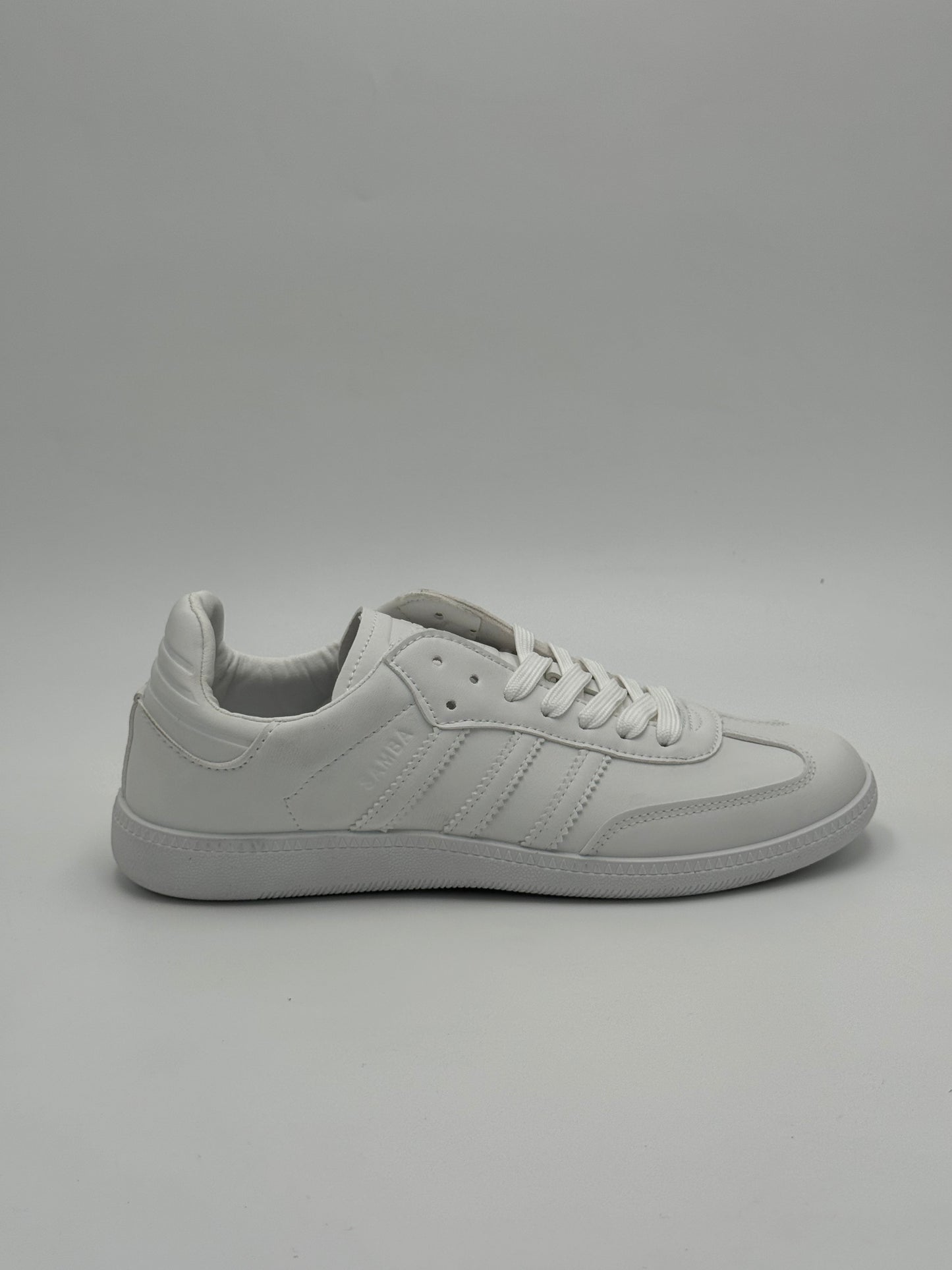 Adidas Samba "White Cat"