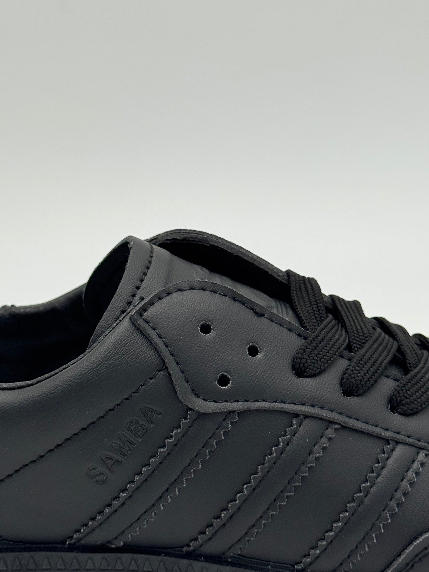 Adidas Samba "Black Cat"