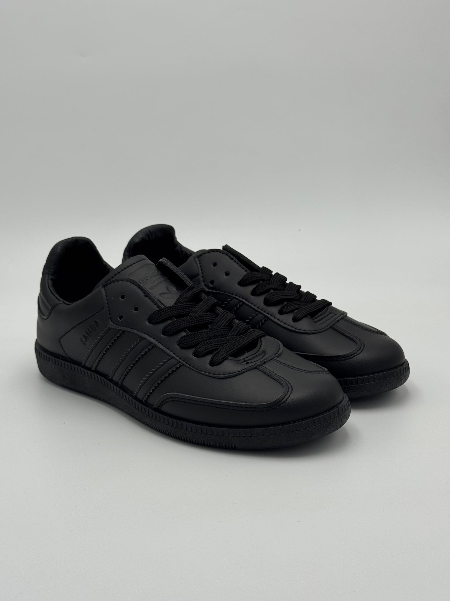 Adidas Samba "Black Cat"