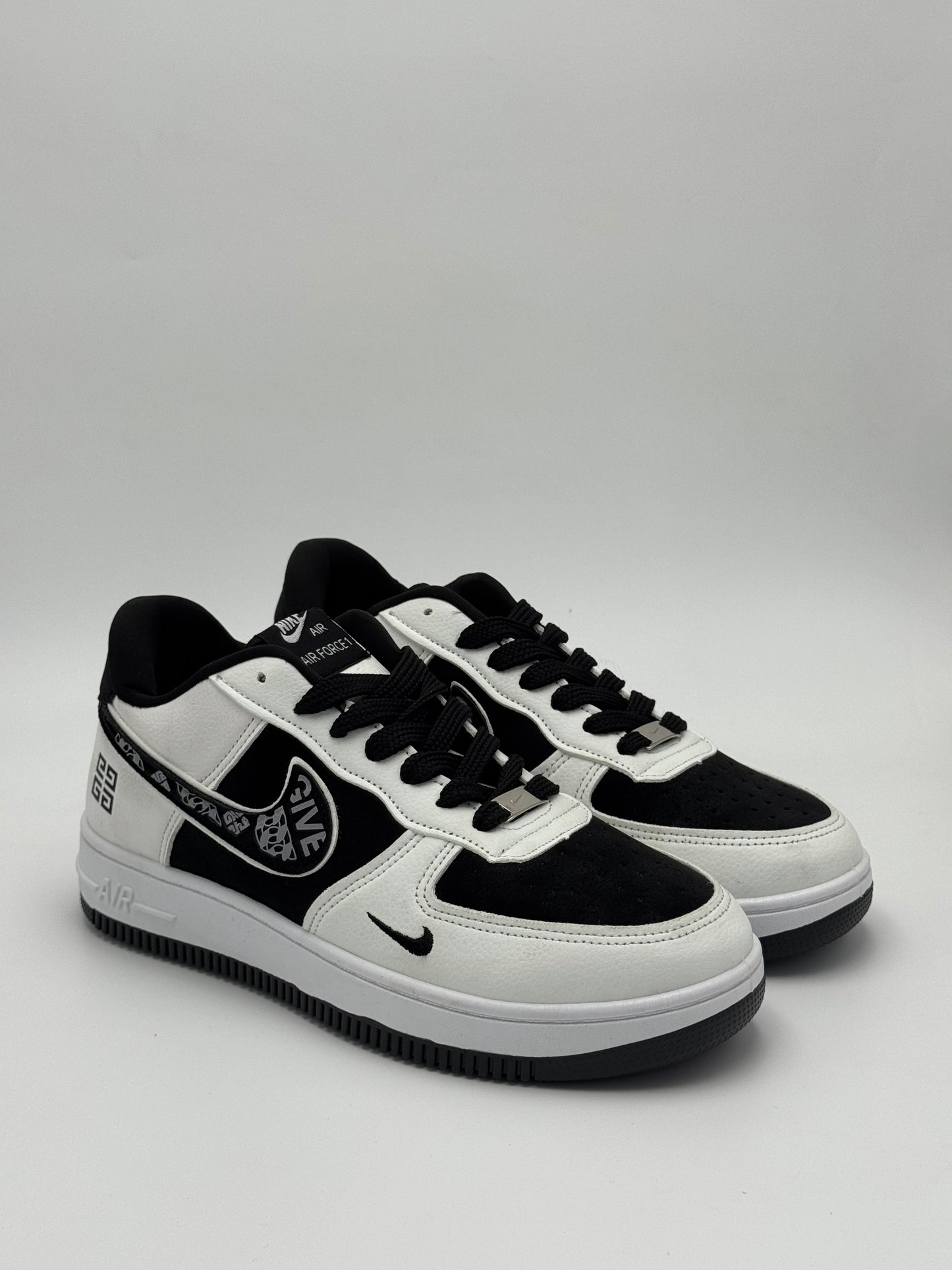 Nike AirForce 1 &Givenchy "GIVE"
