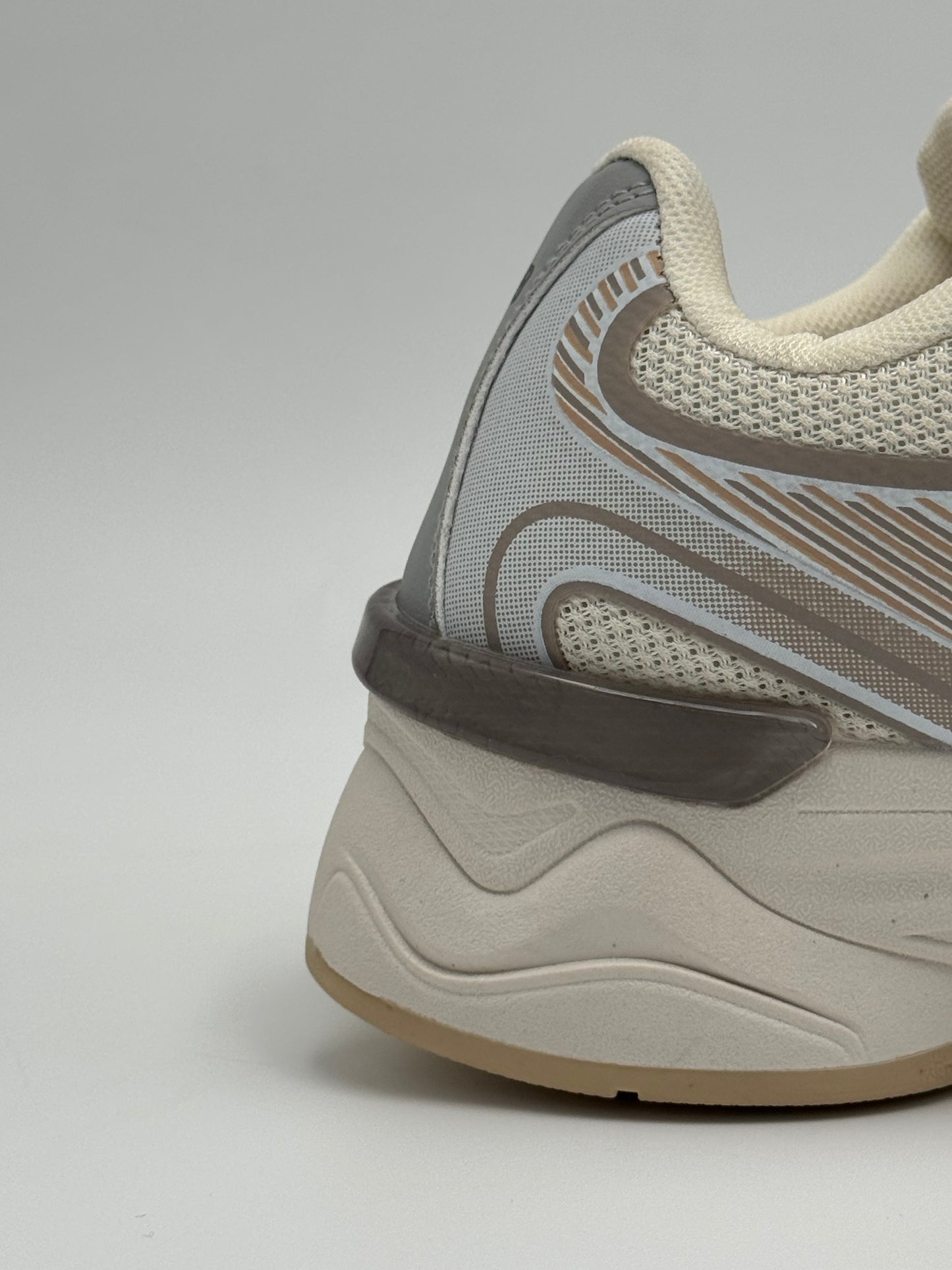 New Balance Abzorb U2000 (beige tint)