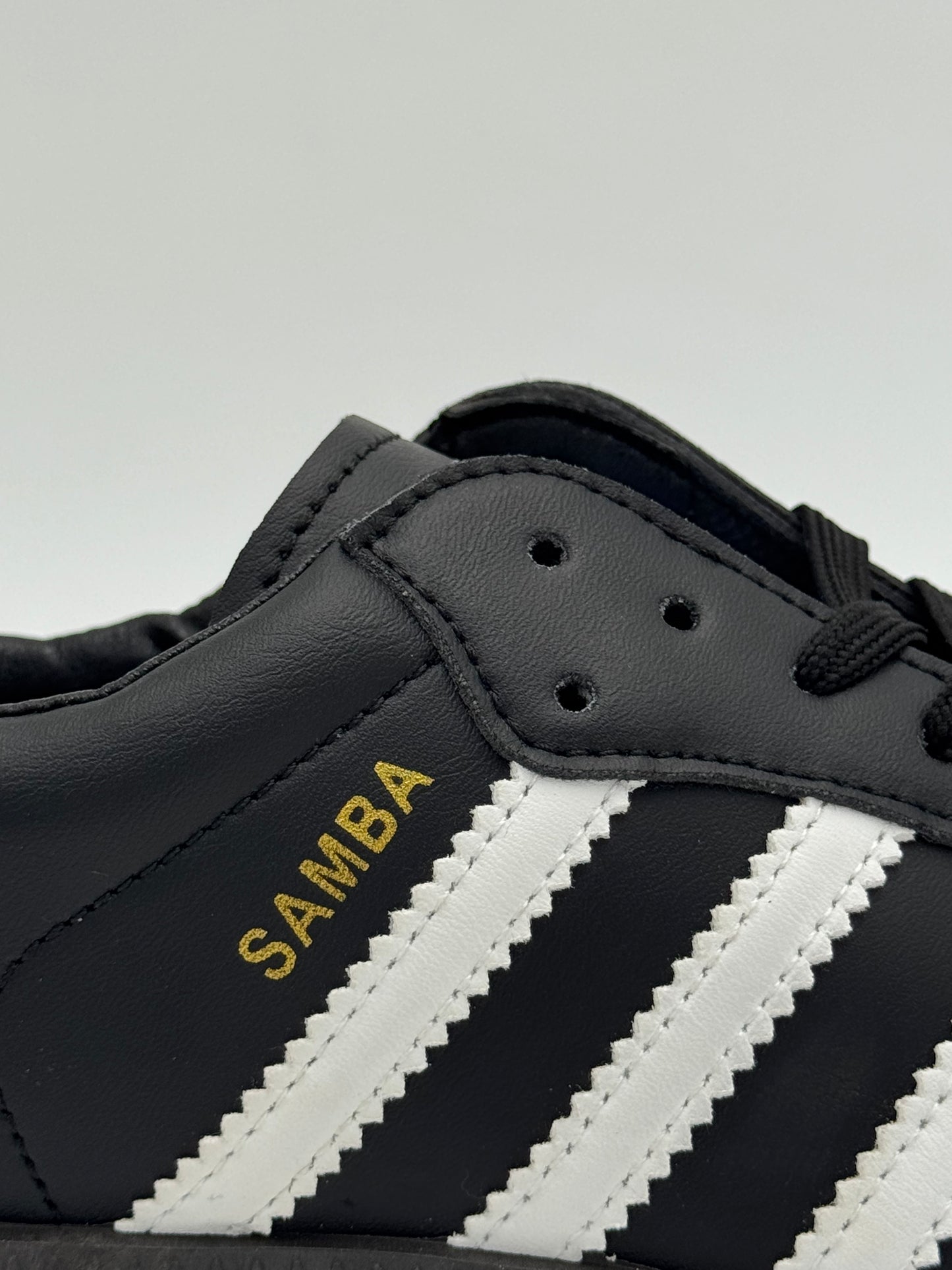 Adidas Samba OG " Black Panther"