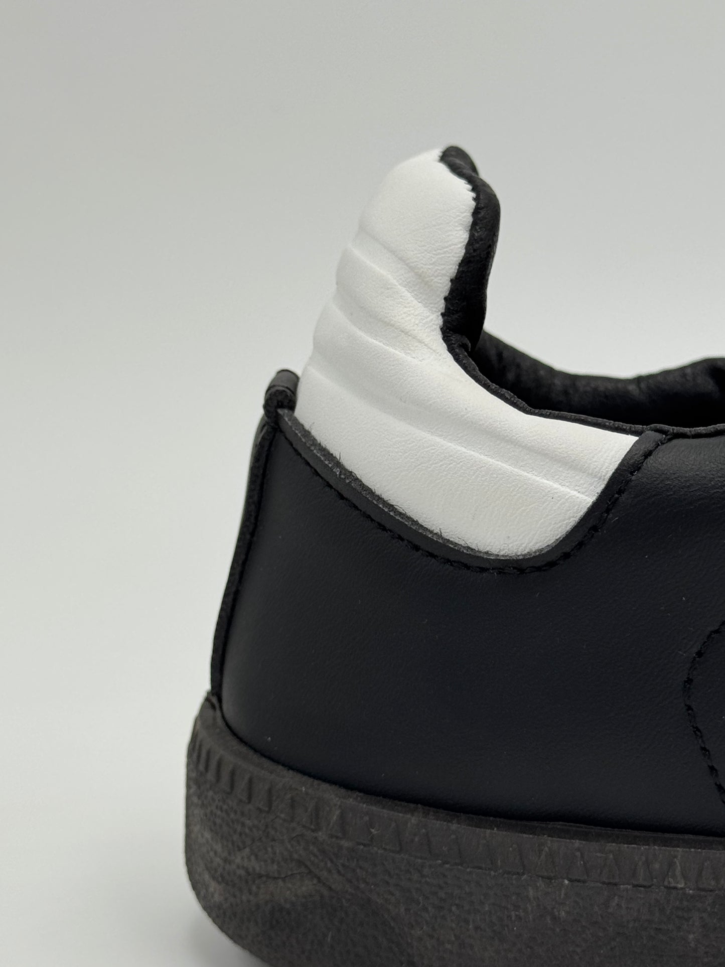 Adidas Samba OG " Black Panther"