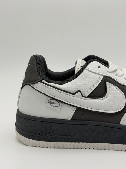 Nike Air Force 1 "reversed Panda"
