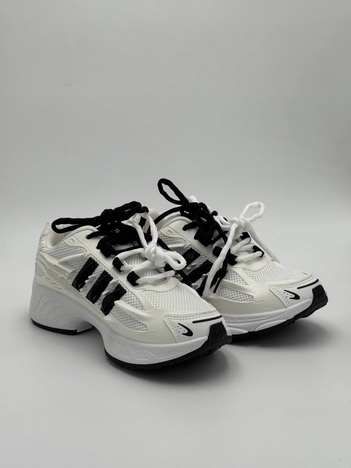 Adidas Adistar Cushion "black tint"