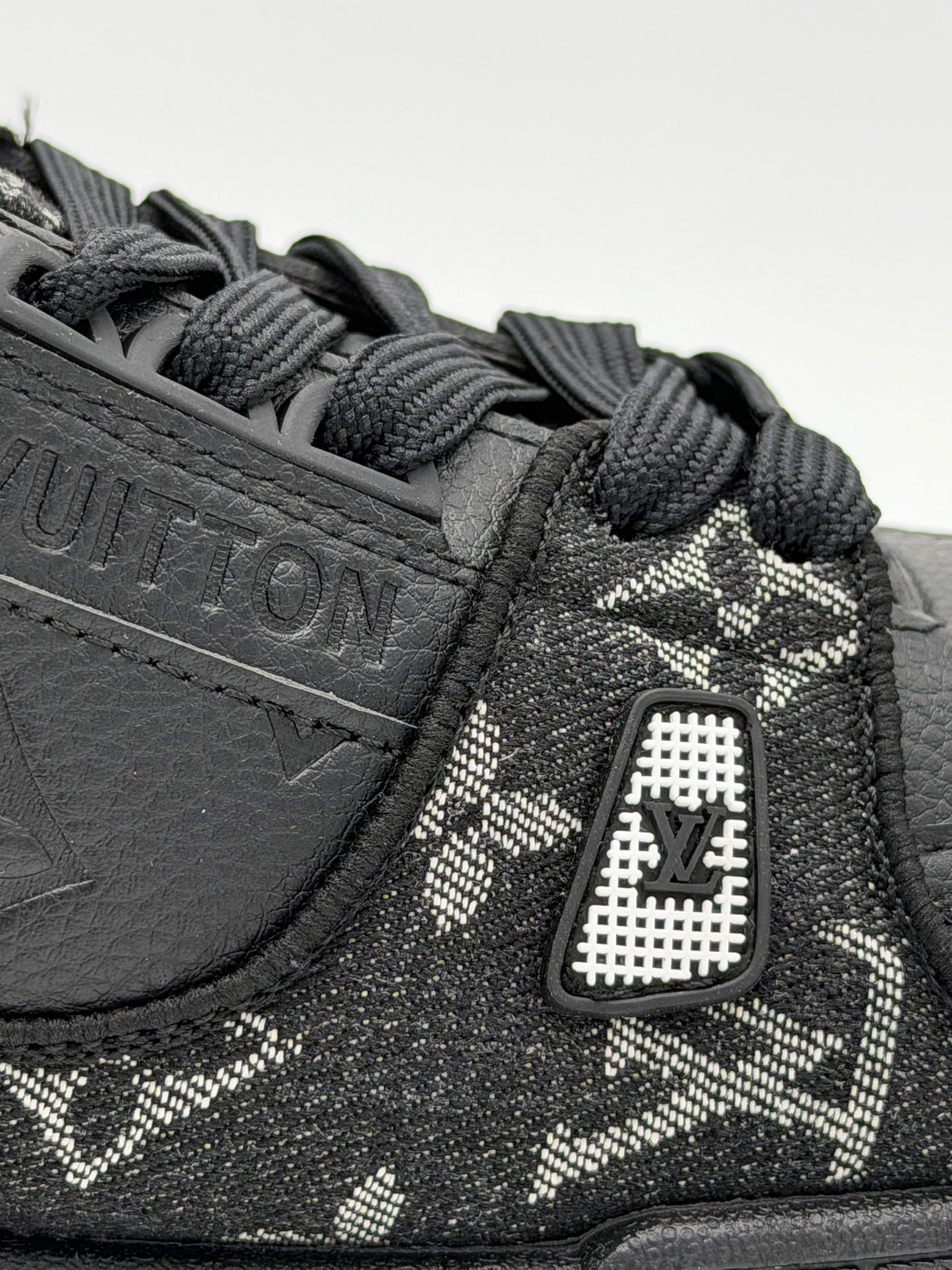 Louis Vuitton LV Trainer "Black Damier denim" (sp)