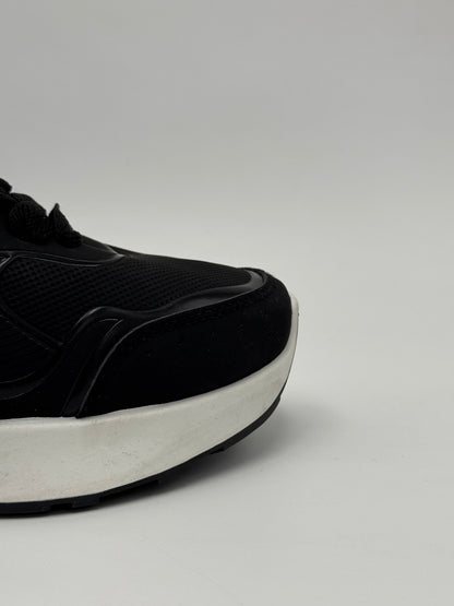 Alexander McQueen Sprint Runner "black panther"